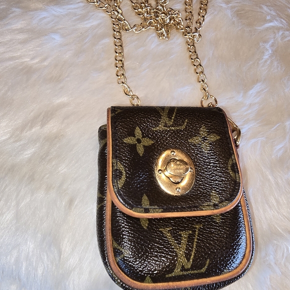 Louis Vuitton Brown Mini Bag with Gold Accents - Picture 1 of 9